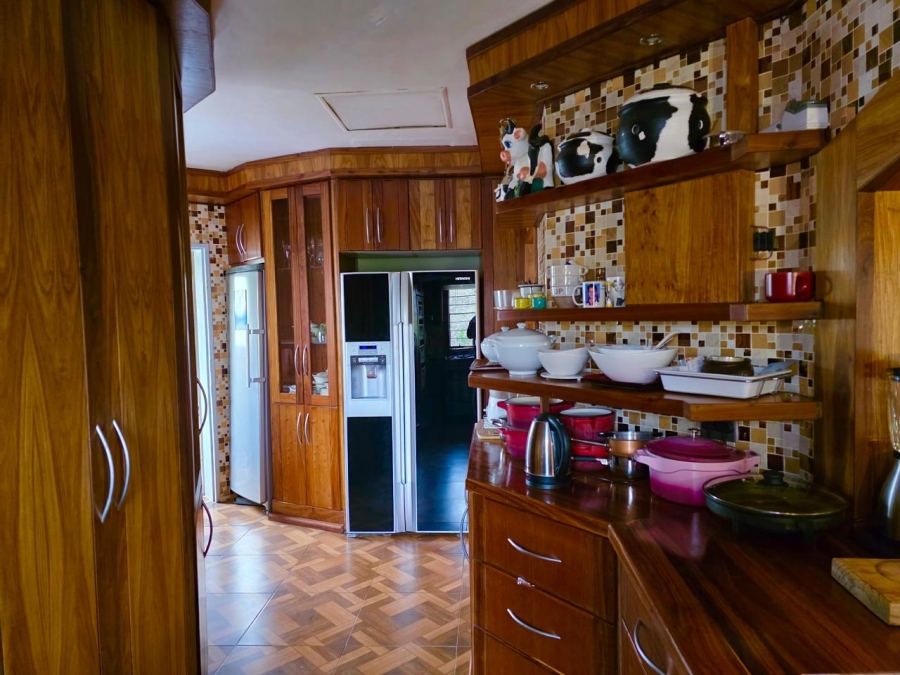 4 Bedroom Property for Sale in Deneysville Free State